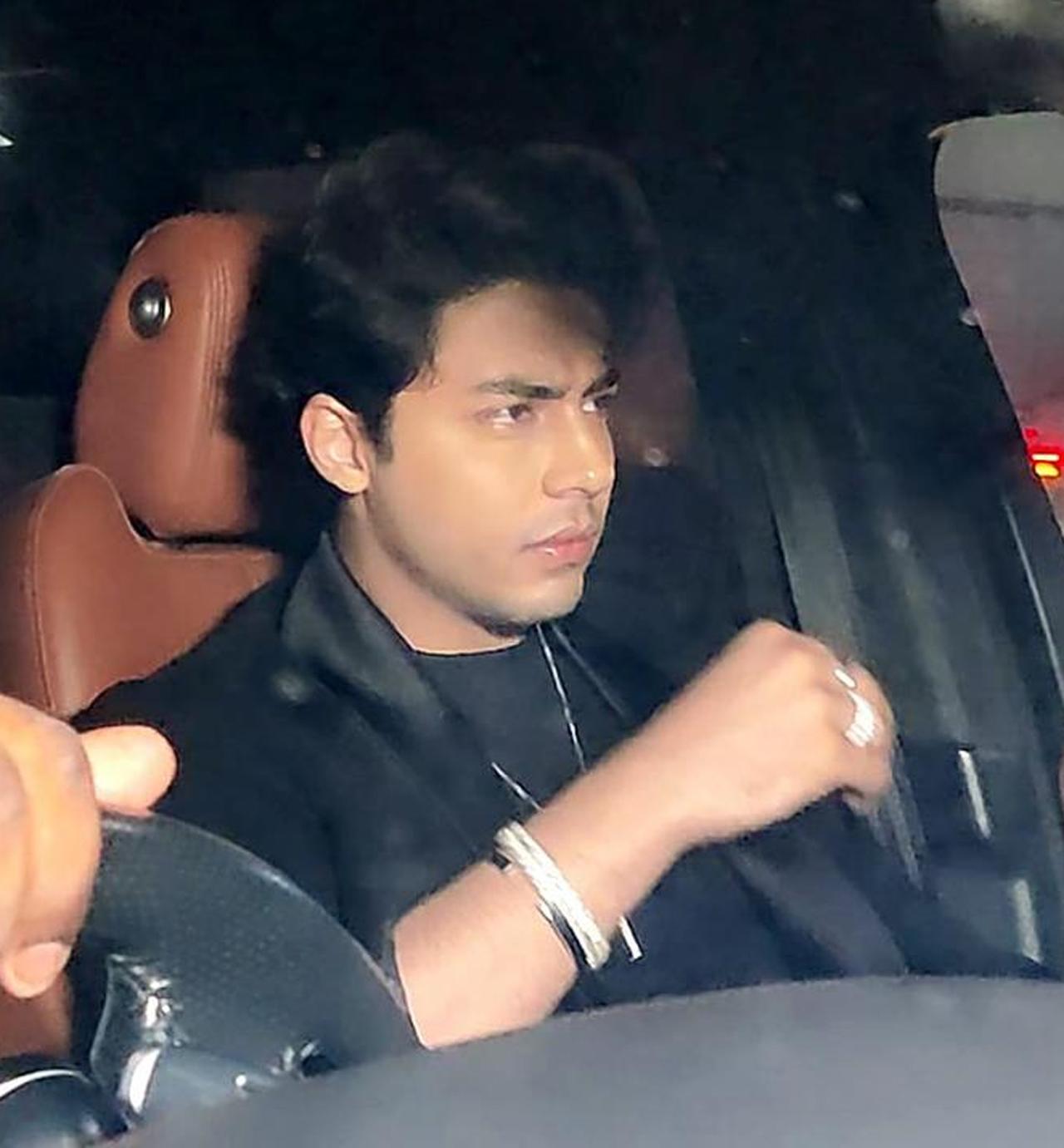 Aryan Khan is now making lots of public appearances. He also donned a black jacket and that swagger is on point.