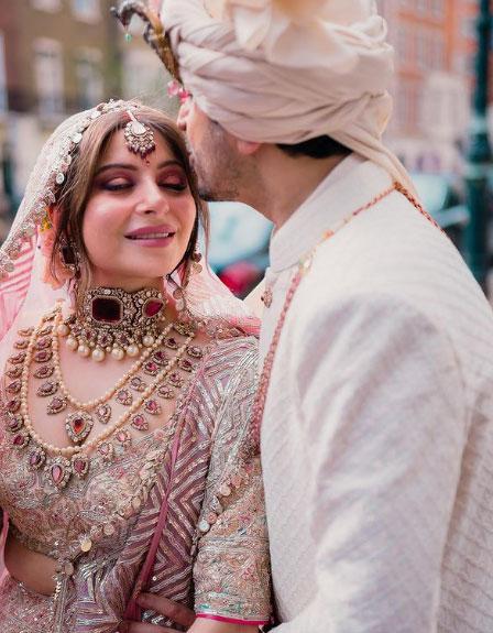 Earlier Kanika has shared pictures from their Mehendi ceremony on her Instagram profile. She was dressed in a mint green lehenga, decked up with flowers. She captioned the picture: Earlier Kanika has shared pictures from their Mehendi ceremony on her Instagram profile. She was dressed in a mint green lehenga, decked up with flowers. She captioned the picture: