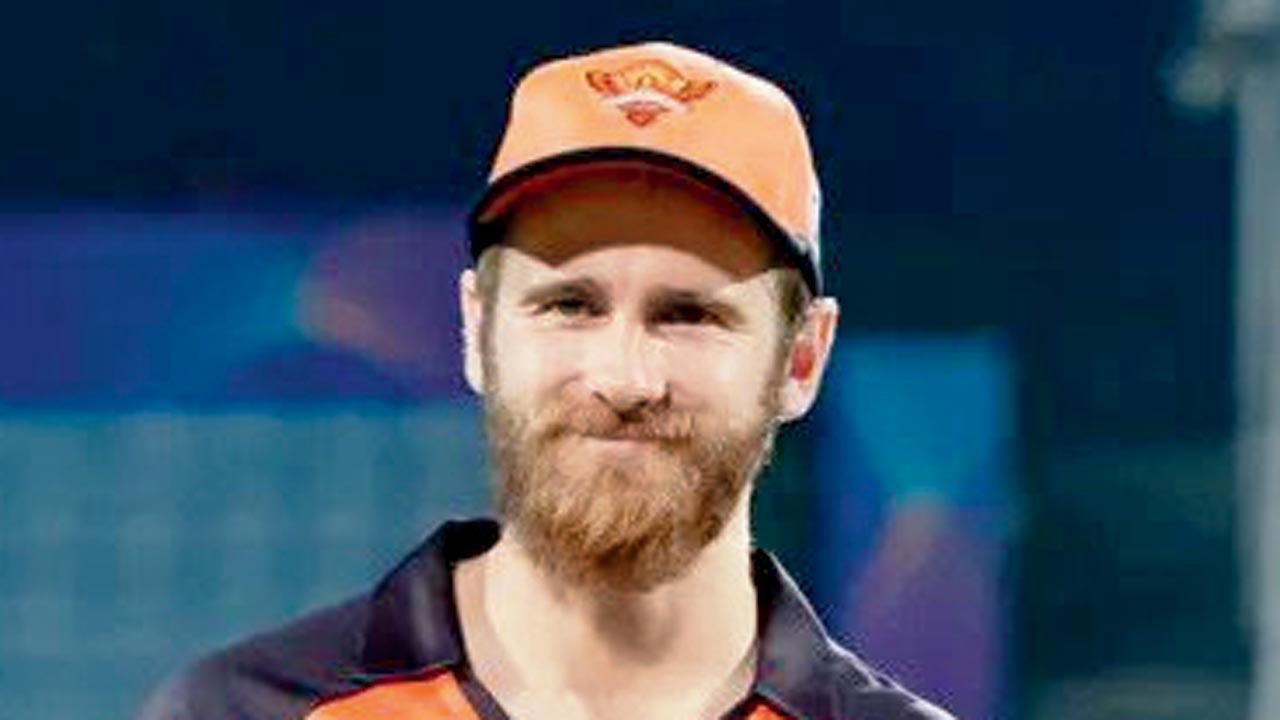 SRH face MI in must-win game today