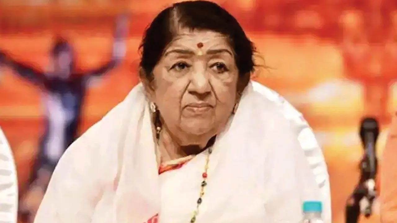 What actually happened when Lata Mangeshkar was almost poisoned? Details inside