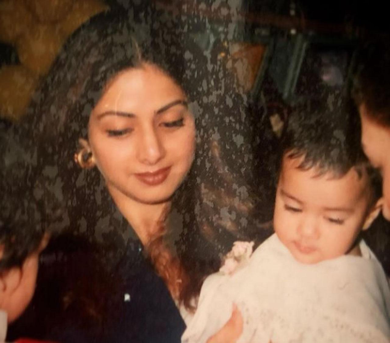 Janhvi Kapoor shared a picture with her mother Sridevi and made one and all nostalgic on the occasion of Mother's Day. She posts a picture with her every year on this day. Kapoor made a fashion statement recently in a striking silver ensemble. Taking to her Instagram Handle on Friday, the actor posted several pictures where she can be seen wearing a shimmery silver bodycon gown. She styled her hair in a sleek high ponytail and did minimal makeup with smokey eyes.