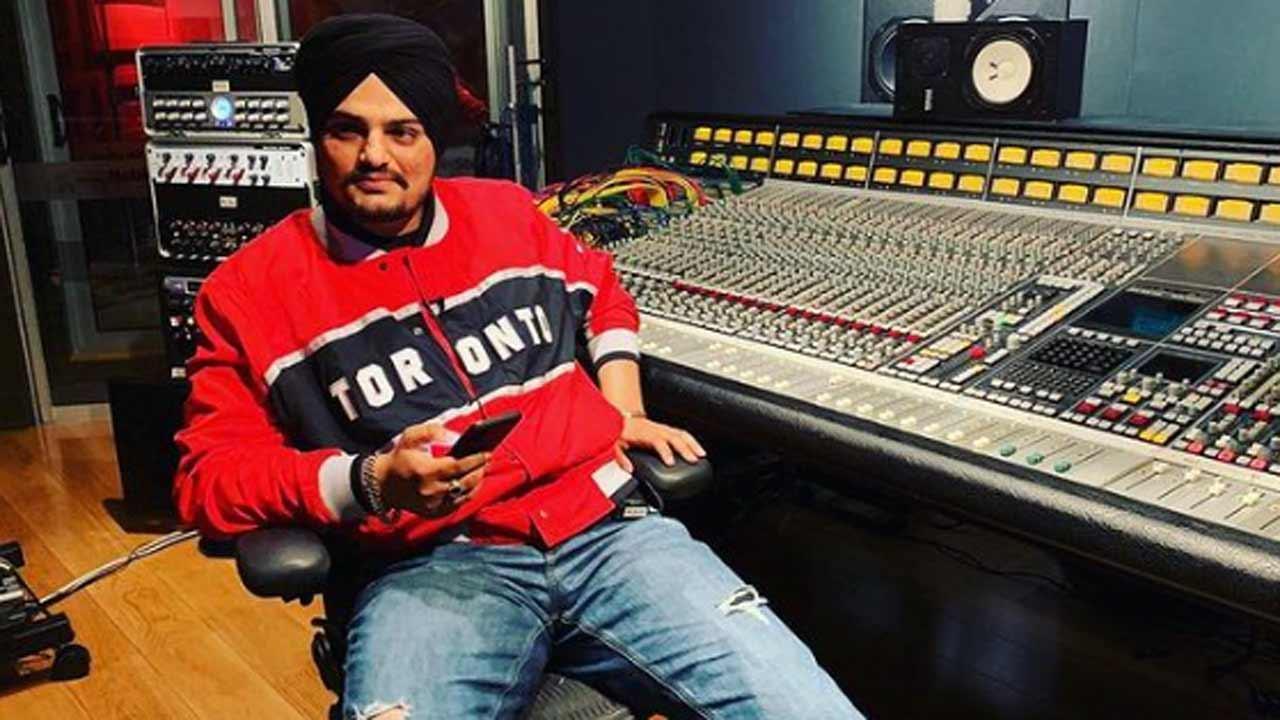 Asim Riaz recalls how Sidhu Moose Wala asked him to continue making music