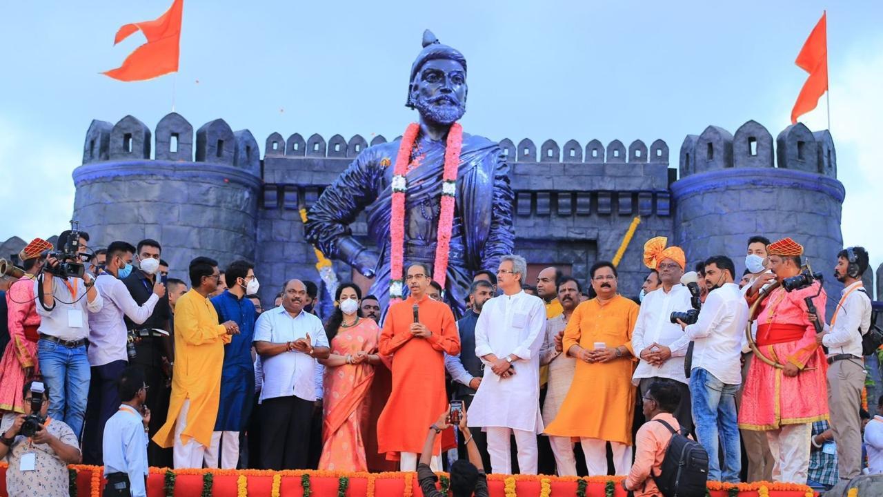 Maharashtra CM Uddhav Thackeray inaugurates Shivaji fort replica near Mumbai airport