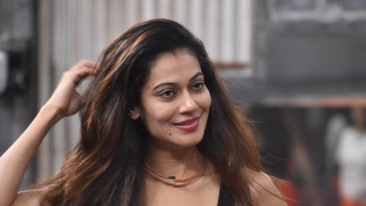 TV actress Payal Rohatgi, who recently took a dig at Bollywood actress Kangana Ranaut and unfollowed her on social media has again targeted the latter. Read the full story here