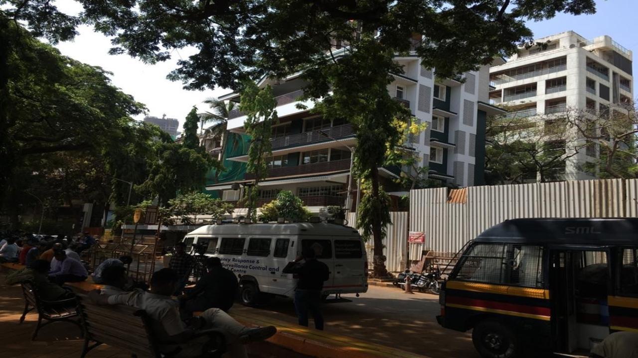 Loudspeaker row: Security heightened outside Raj Thackeray's residence