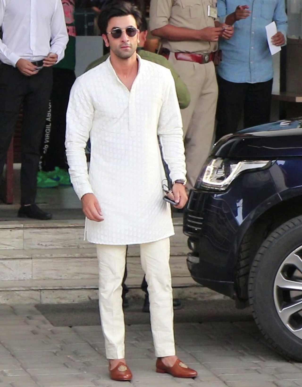 'Brahmastra' is scheduled to hit the theatres on September 9. Amitabh Bachchan, Mouni Roy, and Nagarjuna are also a part of the film, which is based on the themes of mythology and sci-fi. 'Brahmastra' is scheduled to hit the theatres on September 9. Amitabh Bachchan, Mouni Roy, and Nagarjuna are also a part of the film, which is based on the themes of mythology and sci-fi. 