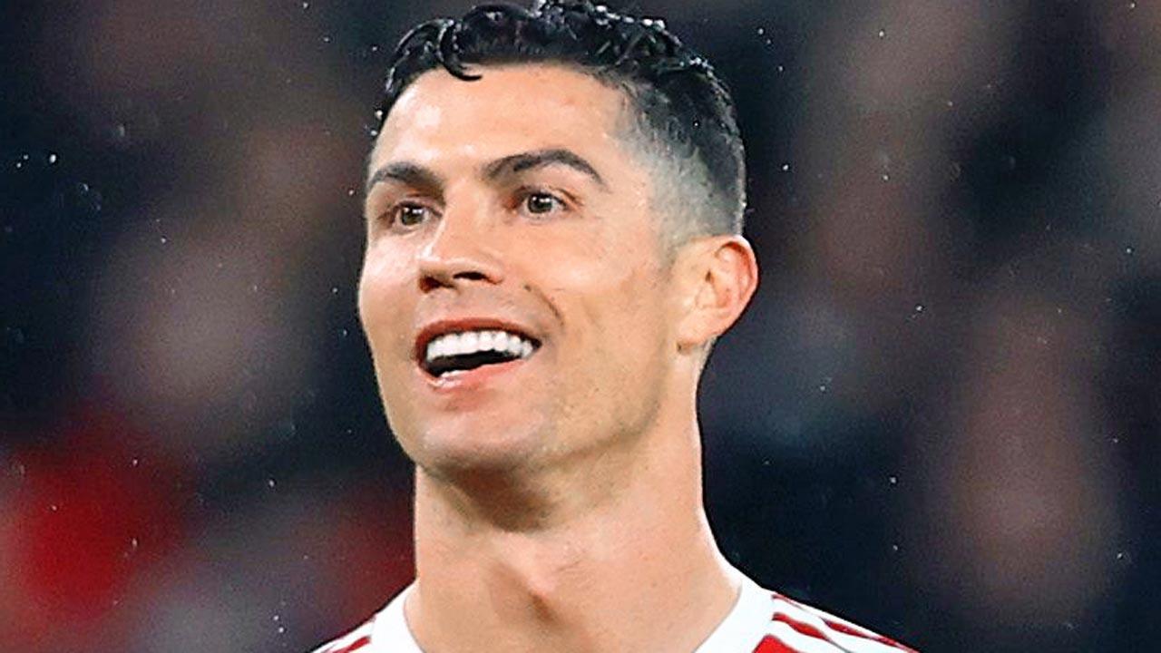 Ronaldo scores as Man Utd beat Brentford 3-0