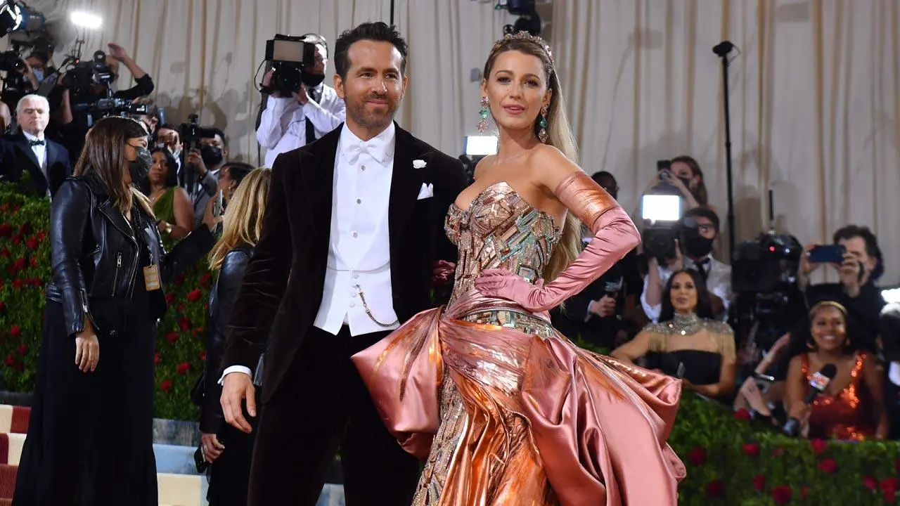 Met Gala 2022: Blake Lively stuns in transformative dress alongside Ryan Reynolds at red carpet