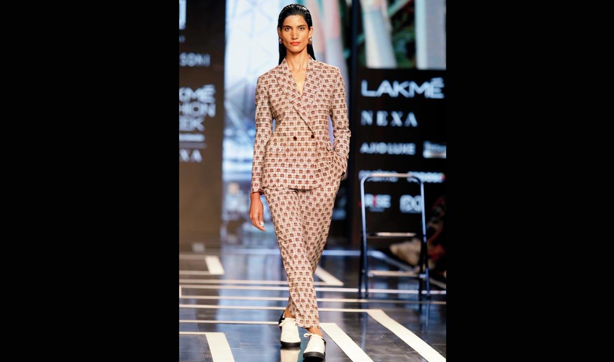 A look by Ashish N Soni