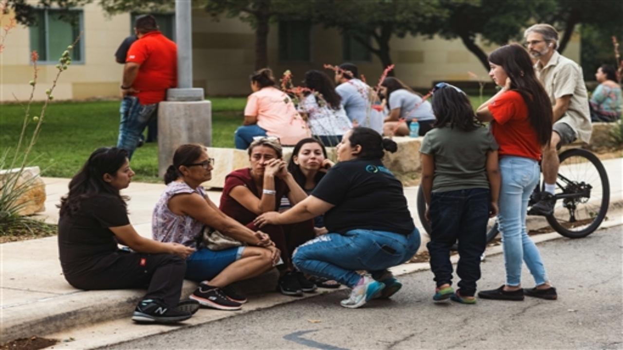Texas student caught with firearms outside school day after deadly shooting