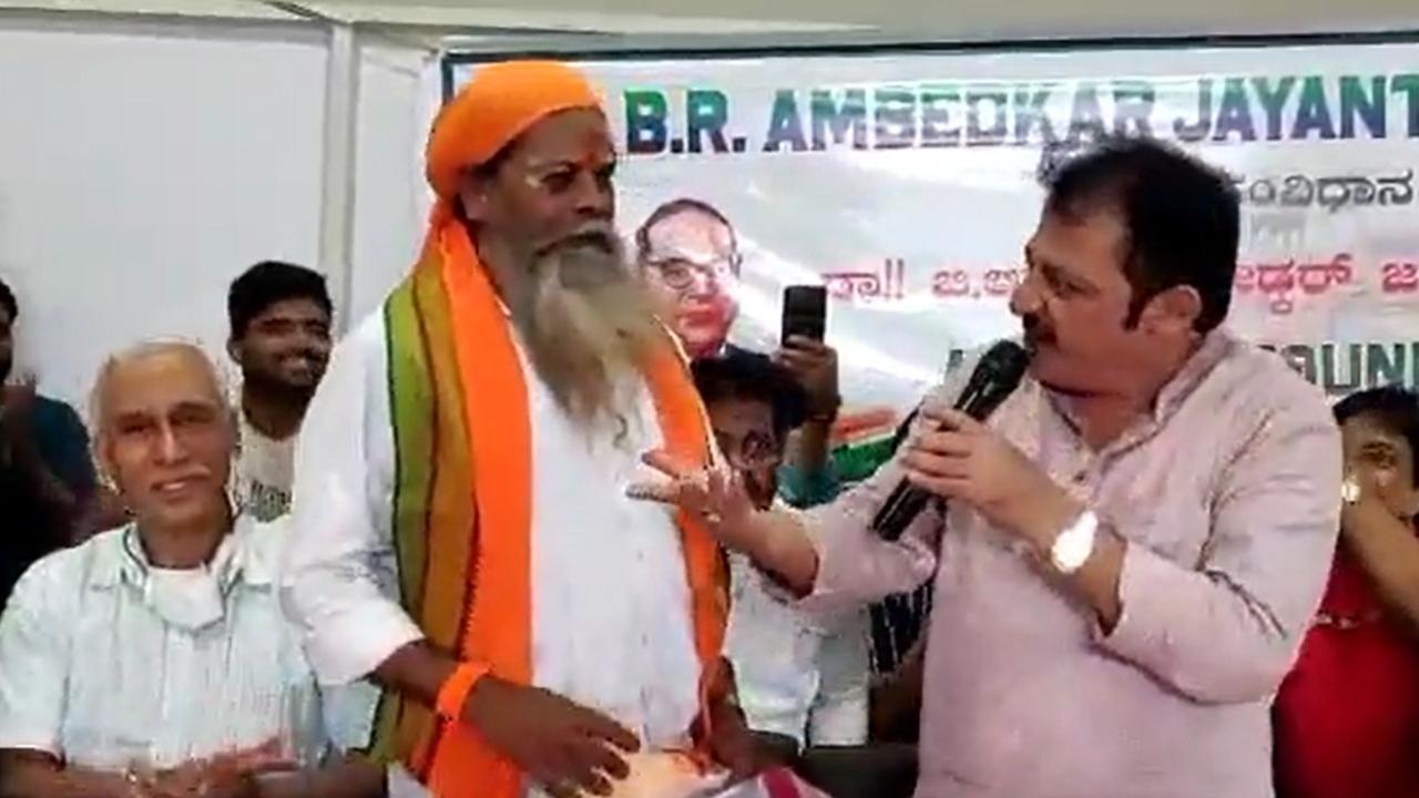 Congress MLA eats food removed from Dalit seer's mouth, video goes viral