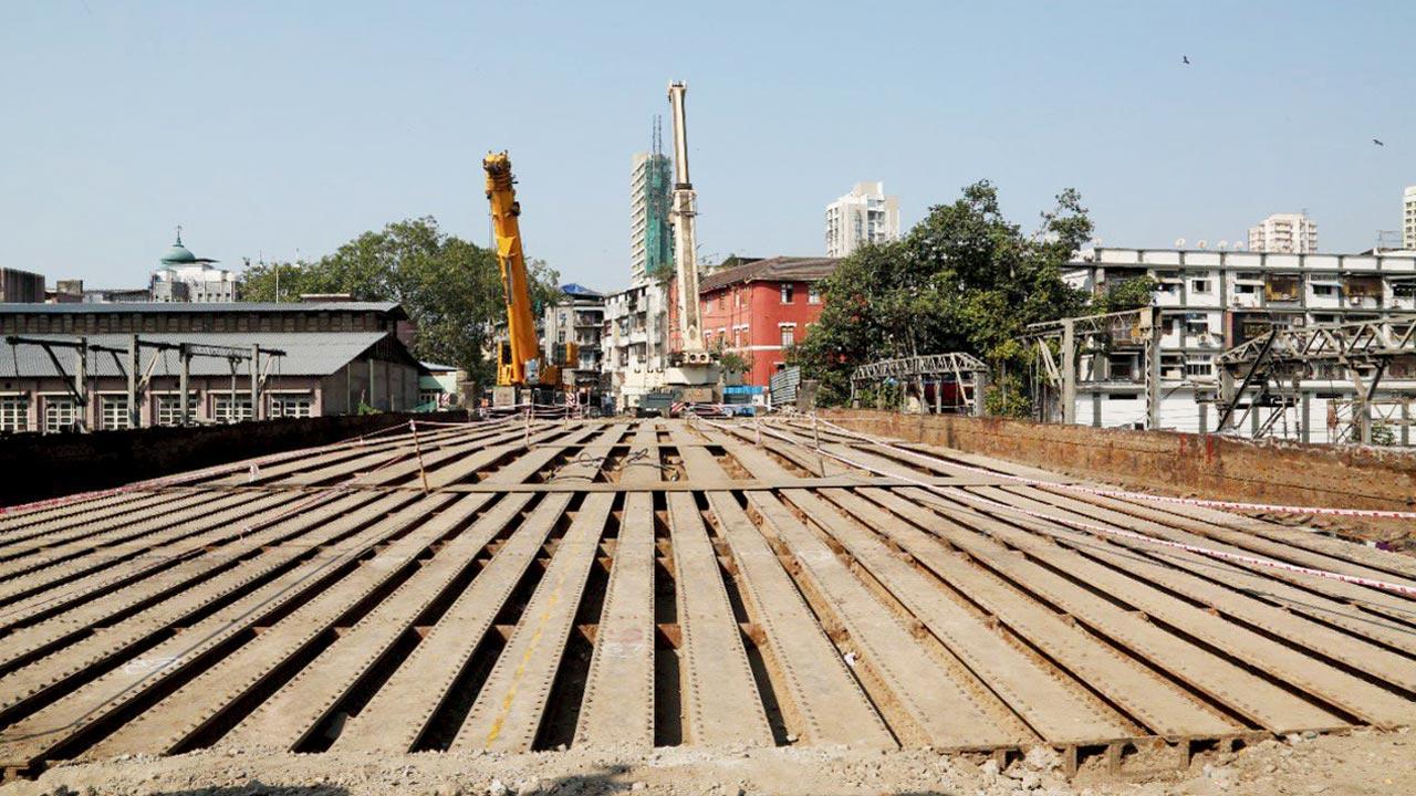 Mumbai: On weekend, Carnac bridge to be razed and Kopri ROB to come up
