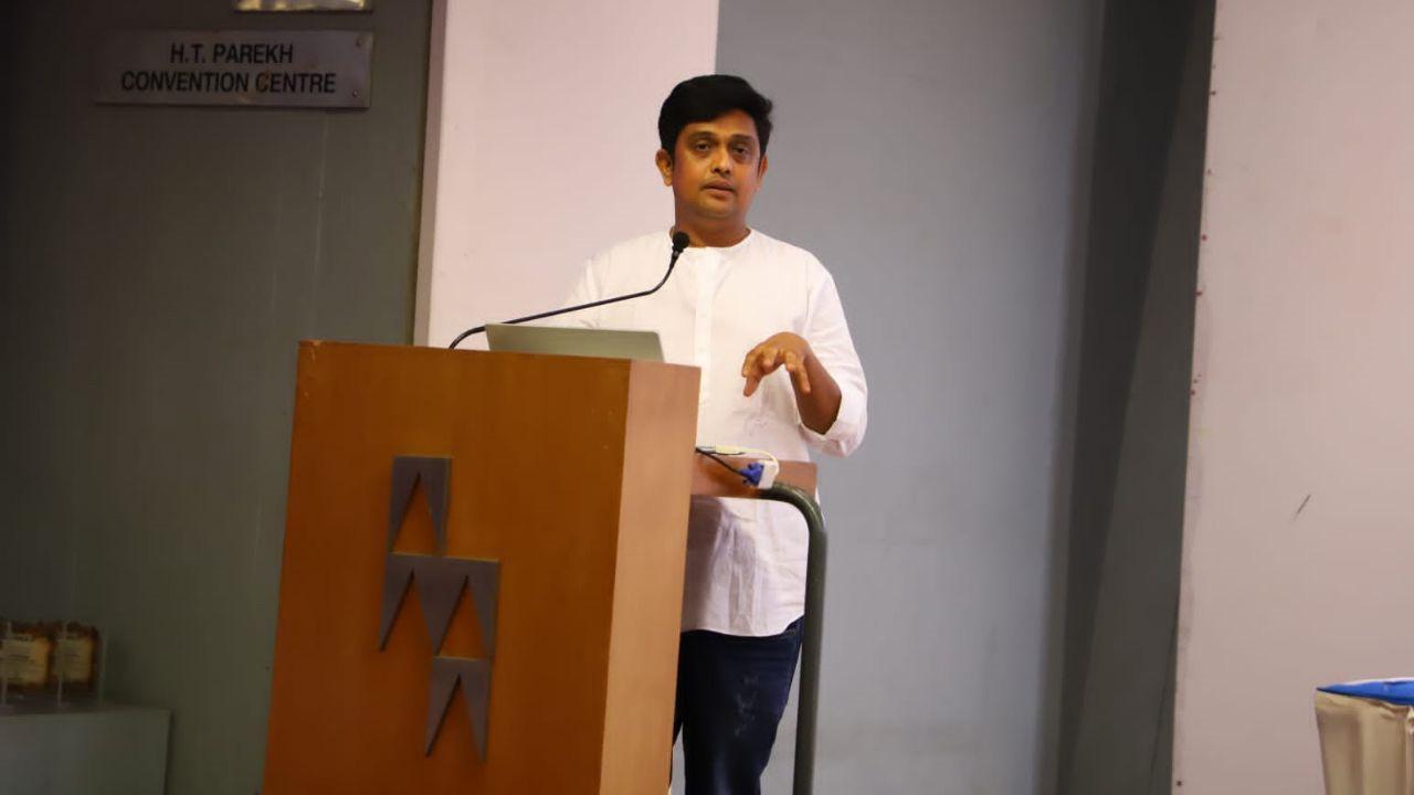 Author-Speaker Ankit Desai explains leadership and management skills through Mahabharata