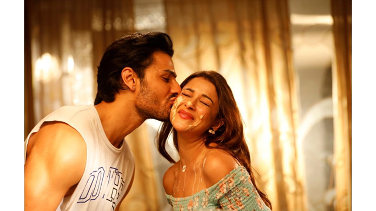 Baba Beats’ new music video features actors Nyrraa M Banerji and Vin Rana