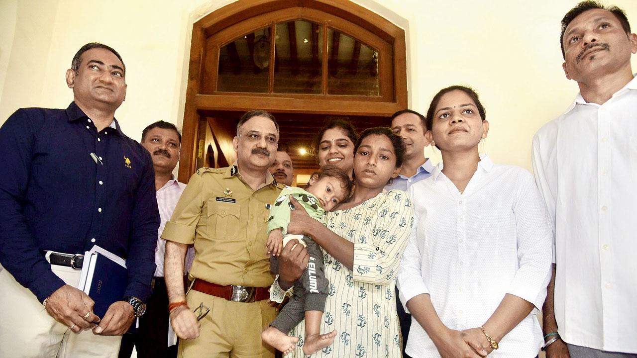 Mumbai: Police arrest another woman in baby-selling racket
