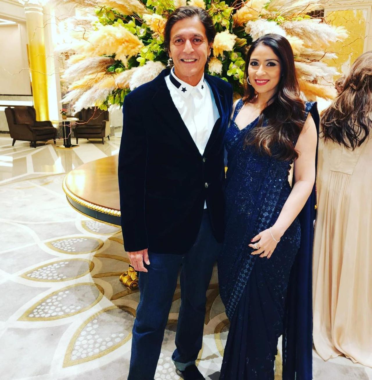 Bhavana and Chunky Pandey look stunning as they dress up for the wedding. While Chunky looks stylish in a three-piece suit, Bhavana looks gorgeous in a blue sequin saree