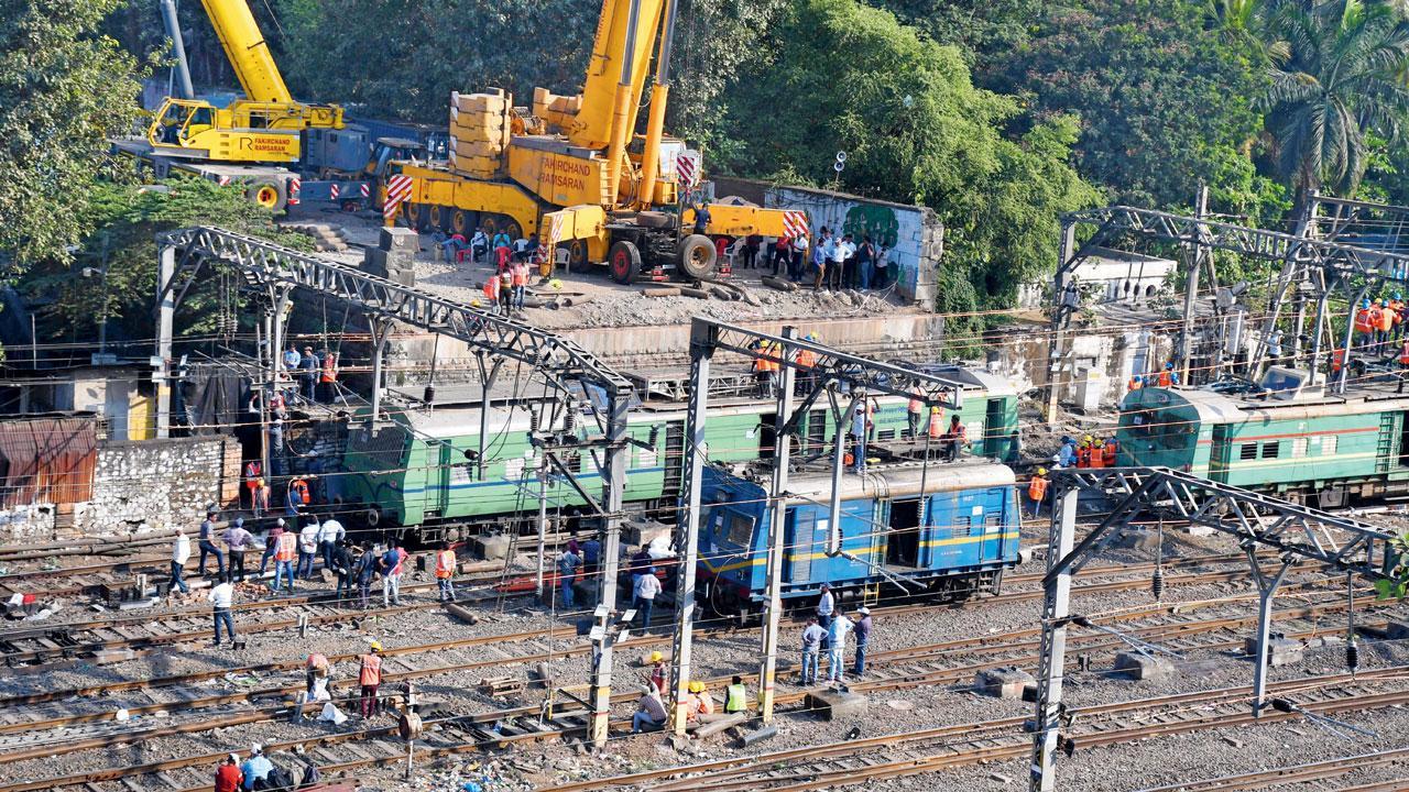 Mumbai: Carnac hurdle down for double-decker trains
