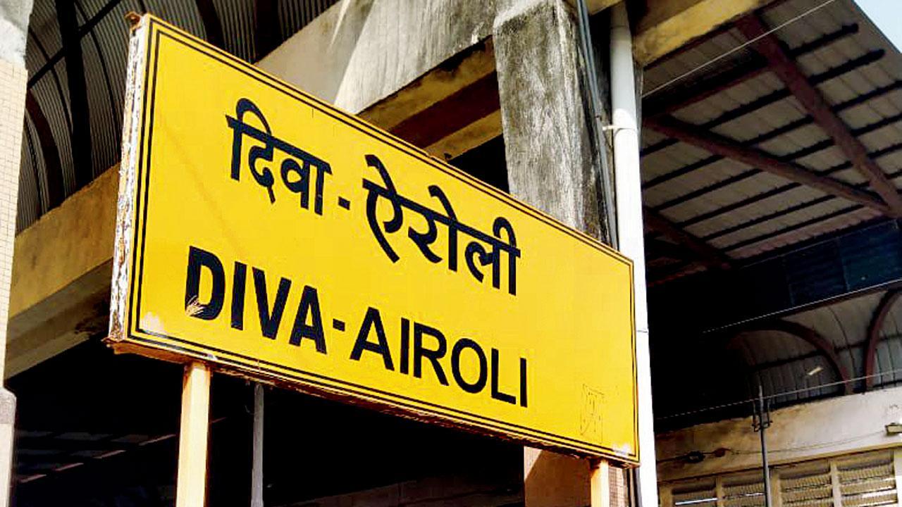 Navi Mumbai: Different names of Airoli and Rabale stations causes confusion among commuters