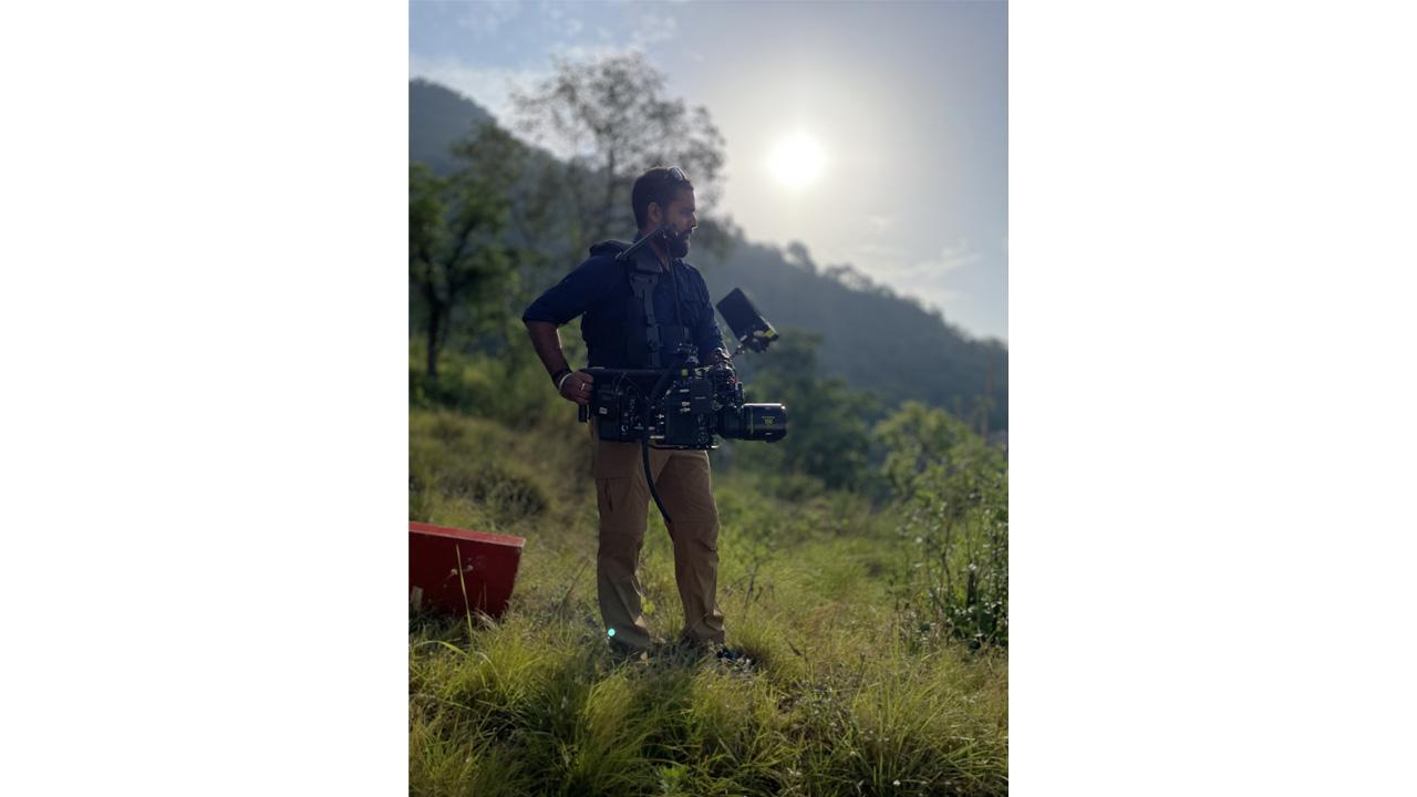 Transforming journey of a Dharavi light boy to “Dharavi Bank” series Director of Photography Vijay Mishra