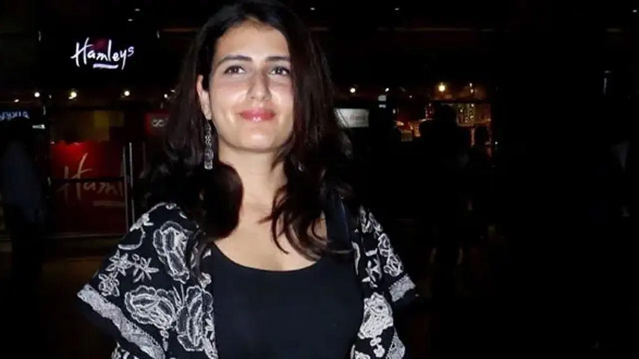 Fatima Sana Shaikh shares glimpses from Ira Khan's engagement