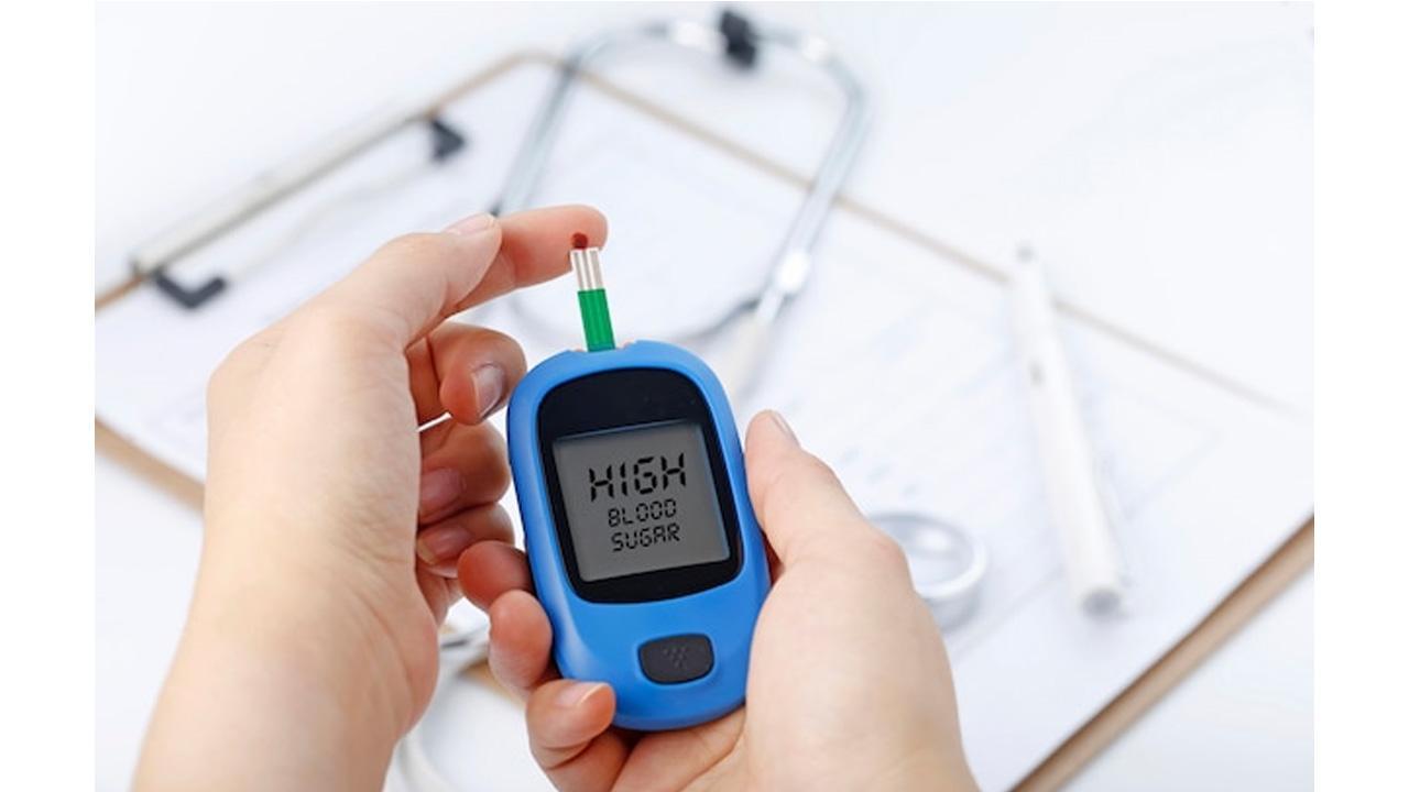 Diabetic Or Not, Keeping A Glucometer Is Ultra-Important For Every Household