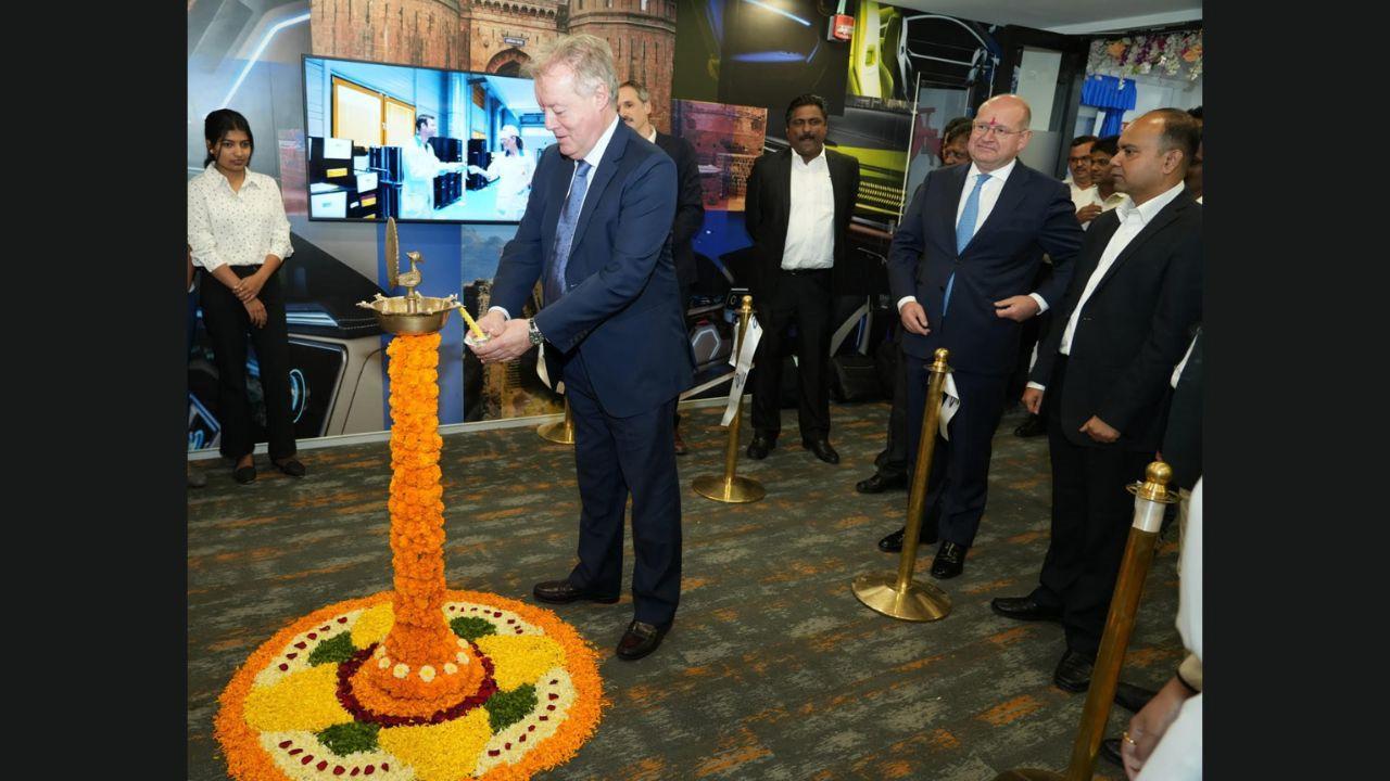 Grupo Antolin opens a Global Design and Business Services office in Pune to expand its footprint in the country
