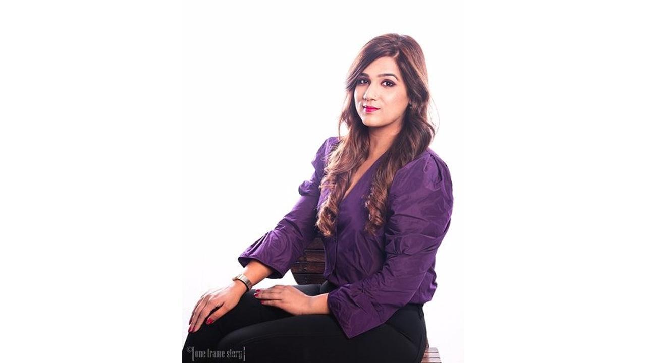 Be an International Star with the Best Hula Hoop Dance Studio in Delhi/NCR