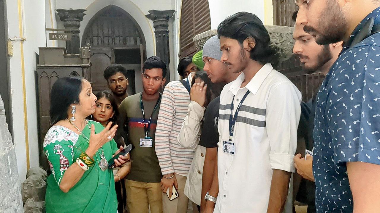 Students learn about communication during a walkthrough