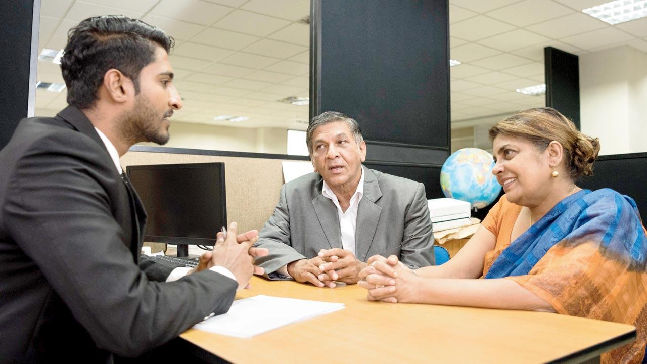 Be honest while speaking to prospective employers; acknowledge that you were laid off and that it was a good experience while the stint lasted