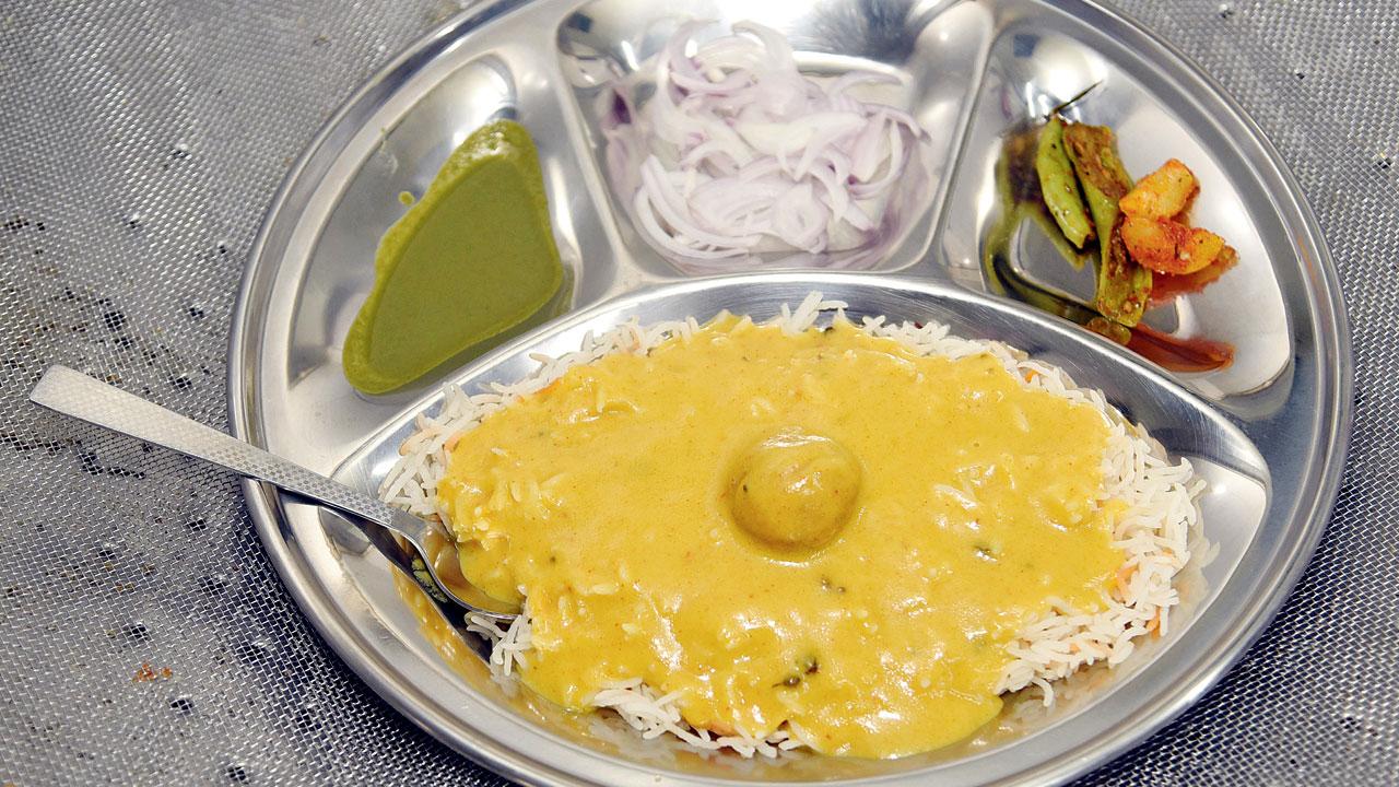 Kadhi chawal
