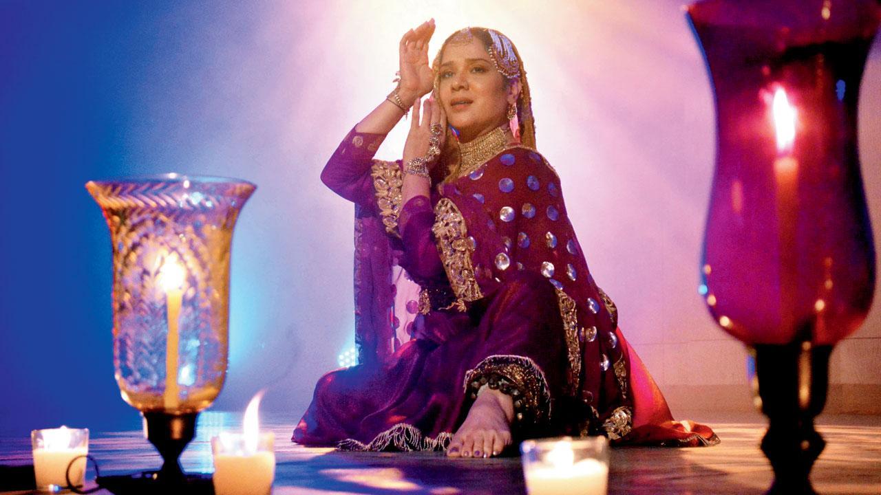 A spirited production aims at bringing alive the rich heritage of courtesans of a bygone era