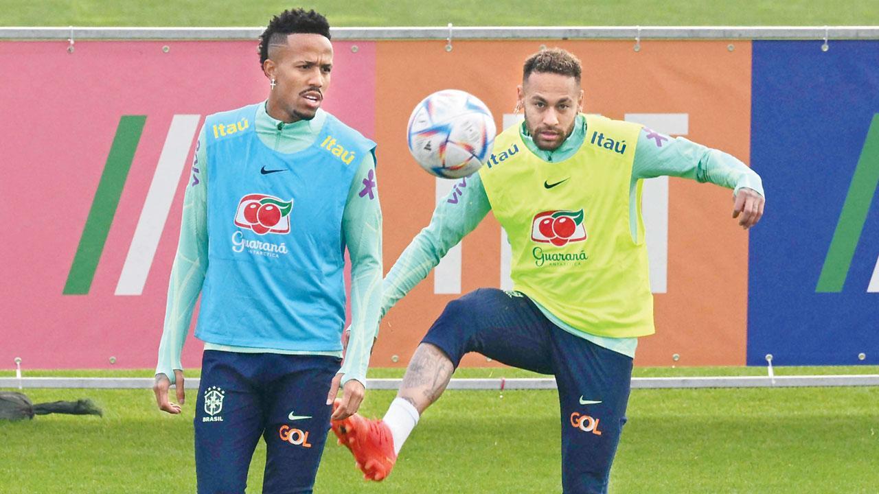 Neymar joins Brazil squad for first practice session in Turin