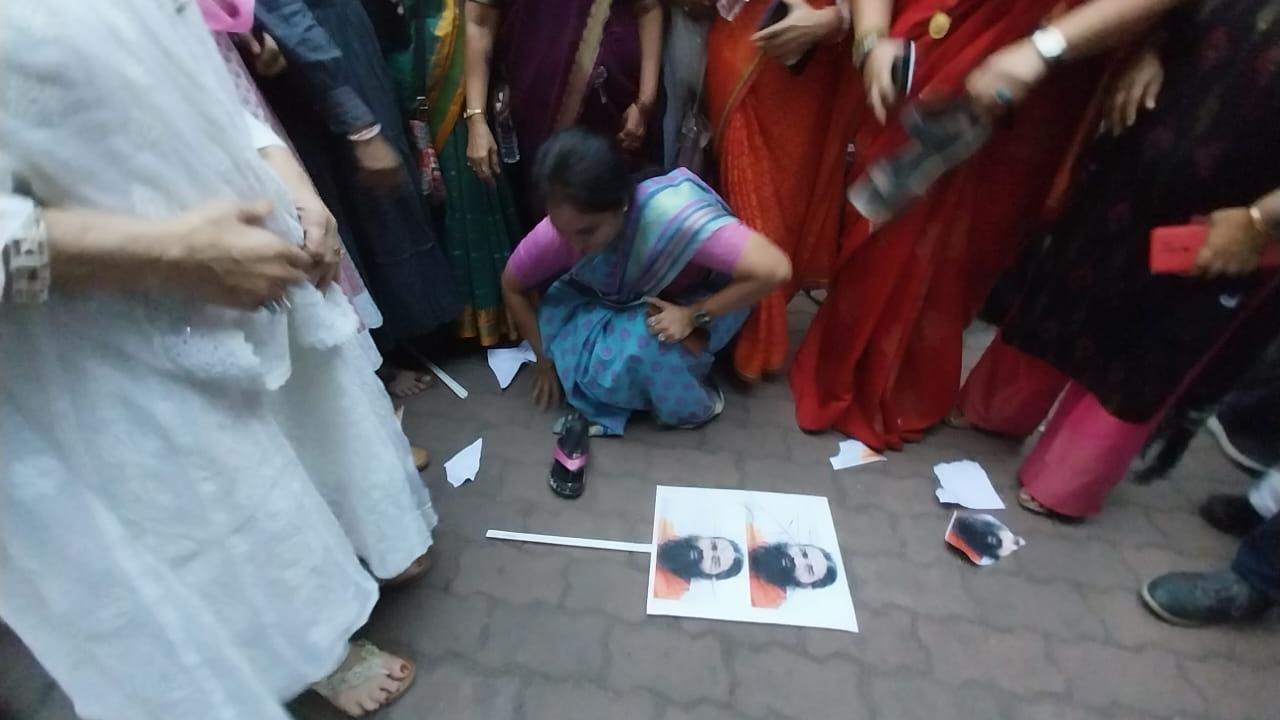 Women workers from Congress party in Mumbai staged a protest against Yoga expert Baba Ramdev