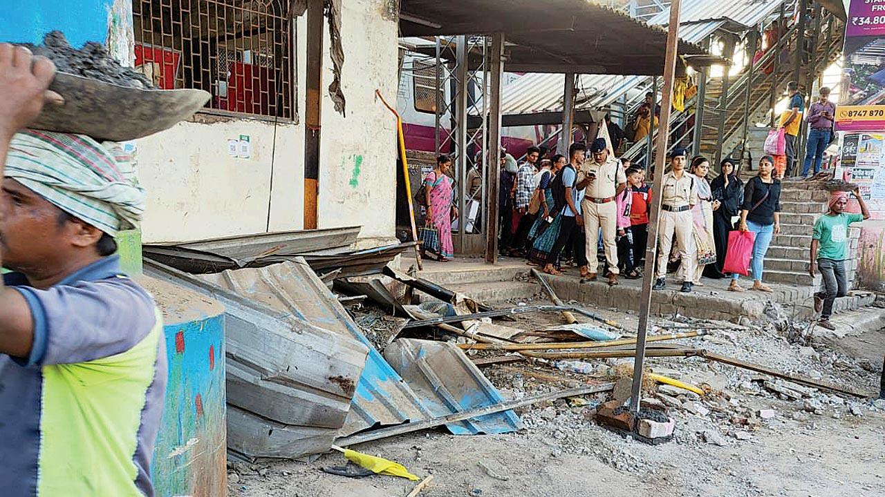 The stretch of land where the new platform at Badlapur station will come up 