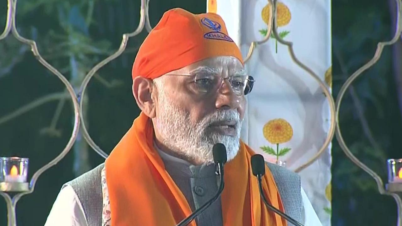 PM Modi: Teachings of Sikh Gurus showing way to world passing through difficult phase