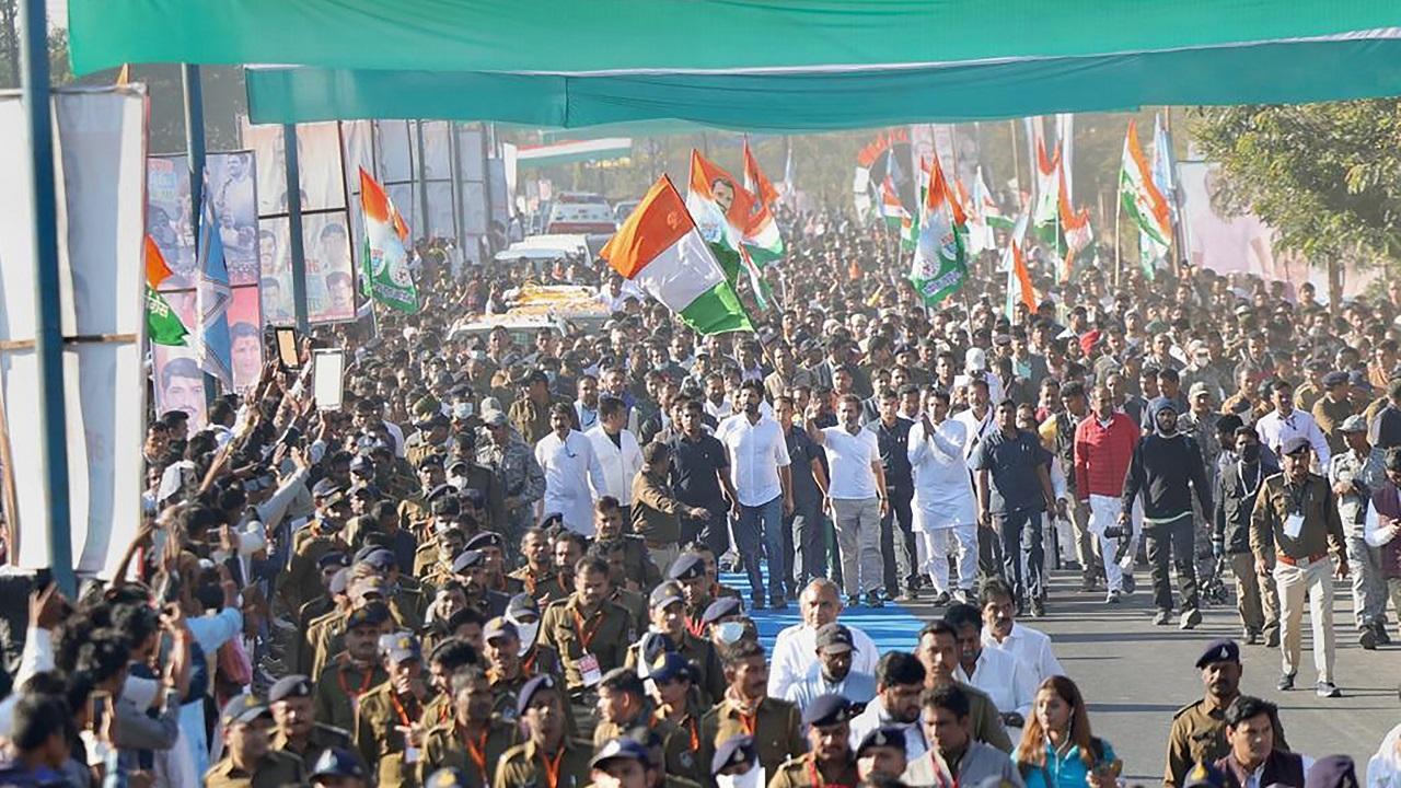 Rahul Gandhi's Bharat Jodo Yatra enters Madhya Pradesh's Ujjain