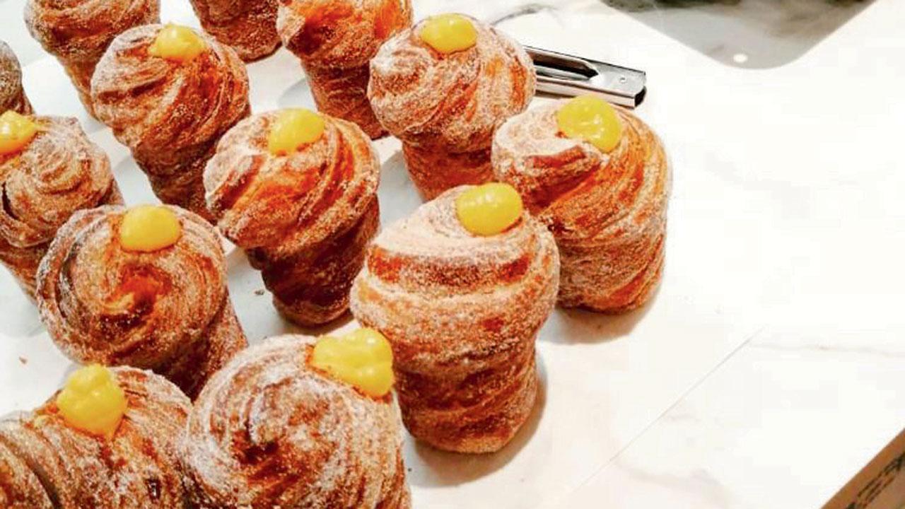 Pistachio custard and rhubarb compote cruffins