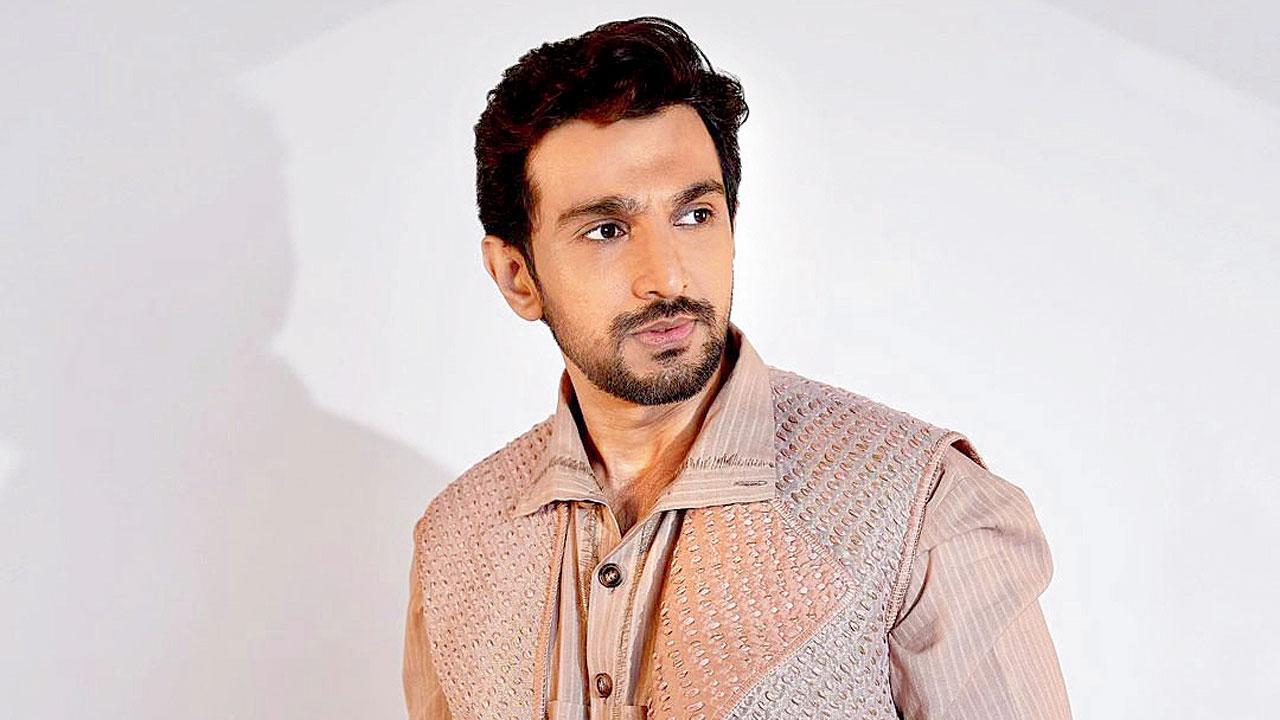 Gandhian era begins next year