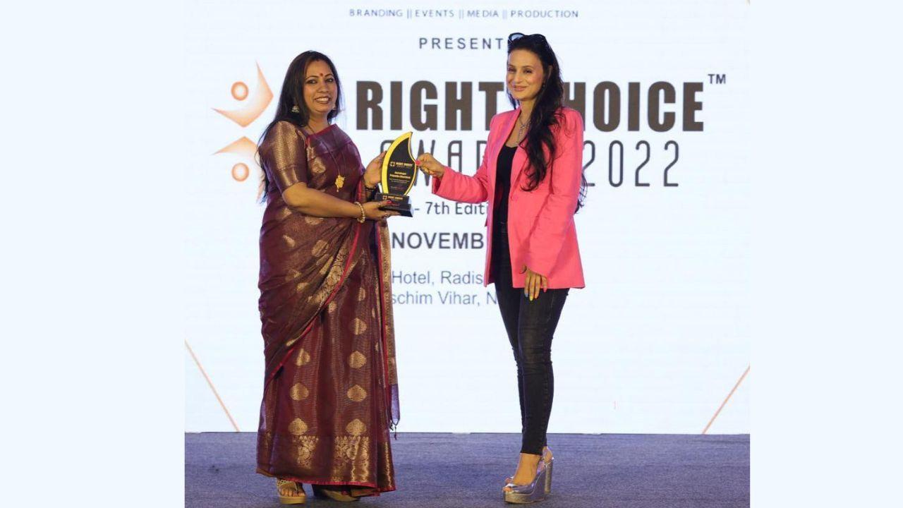 Astro Advice receives the Brands Impact prestigious Right Choice Award for giving accurate predictions in association with Being Glorious