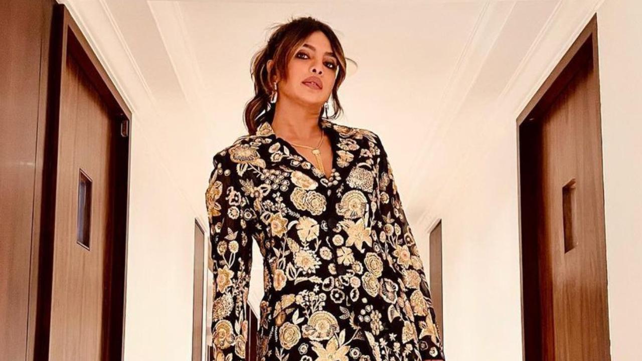 Priyanka Chopra jets off to LA after brief stay in India