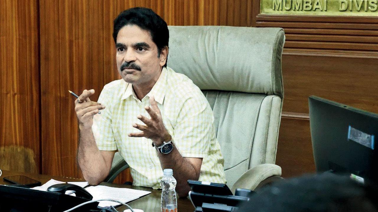 Mumbai: Will decongest CR stations, says new divisional railway manager