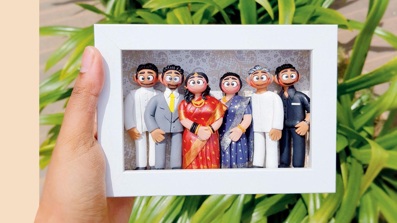 Rajan’s family, and couple portrait showpieces can be an ideal wedding or anniversary gift