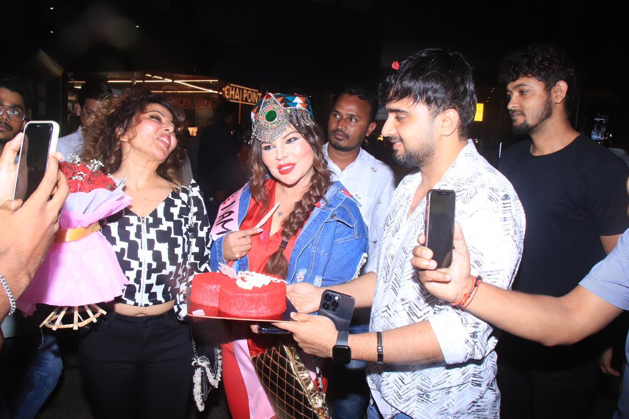 Rakhi cut multiple cakes and even posed for the paparazzi. Rakhi started dating Adil after she parted ways with her husband Ritesh. The duo had appeared on Bigg Boss 14 and on the show Rakhi had also shared about Ritesh's past. While the marriage did not last, Rakhi soon found love in Adil. Rakhi and Adil are often spotted in the city together and also chit chat with the paparazzi whenever they are clicked