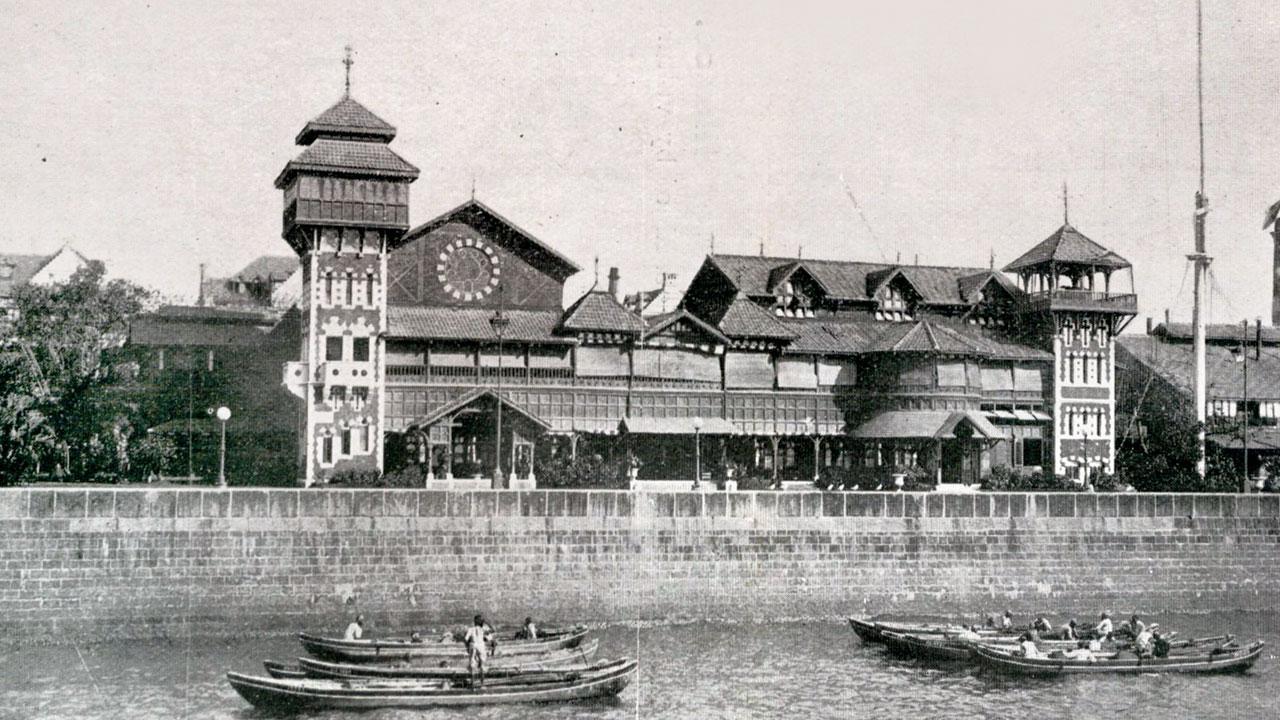 All aboard for Bombay: Explore the city's maritime landscape in print imagery at Ballard Estate