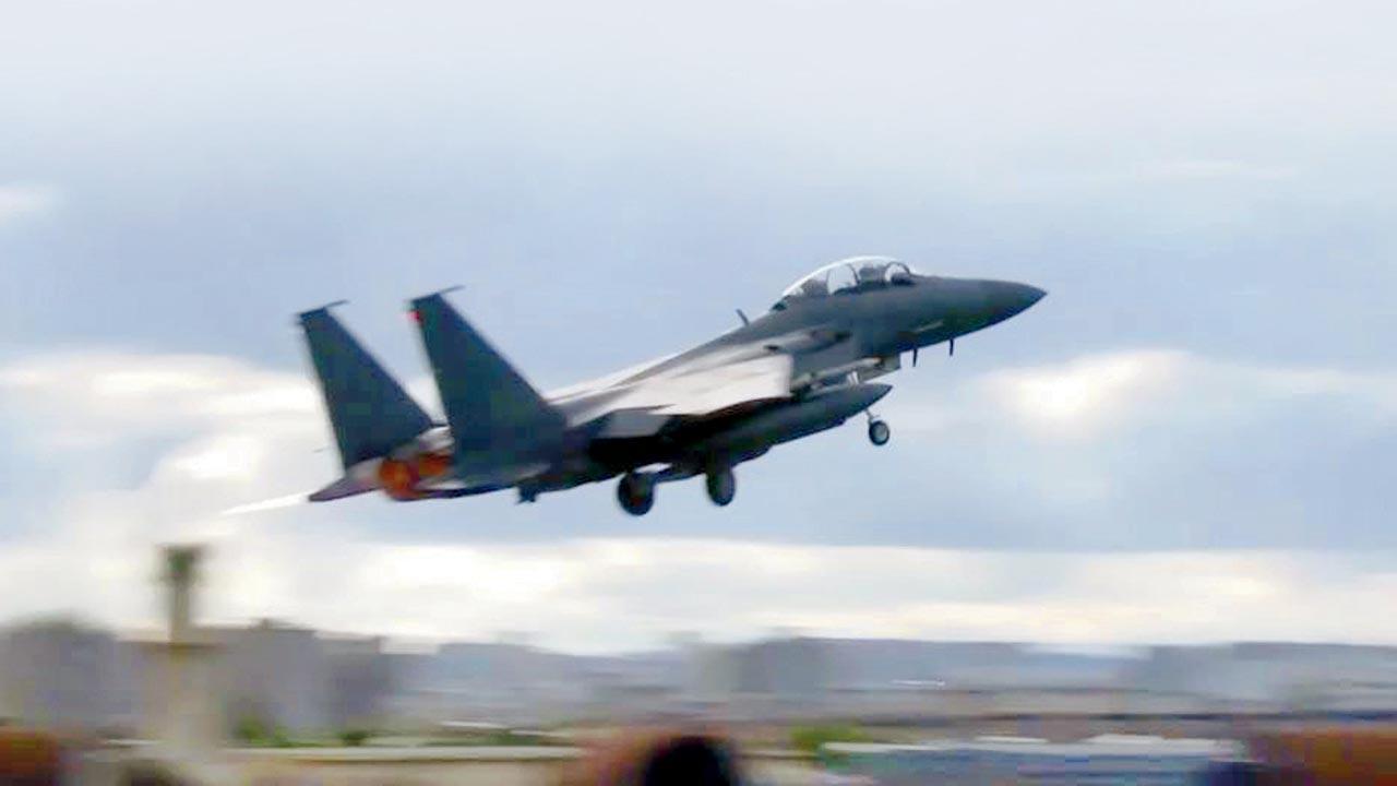 S. Korea scrambles jets on seeing North’s military aircraft