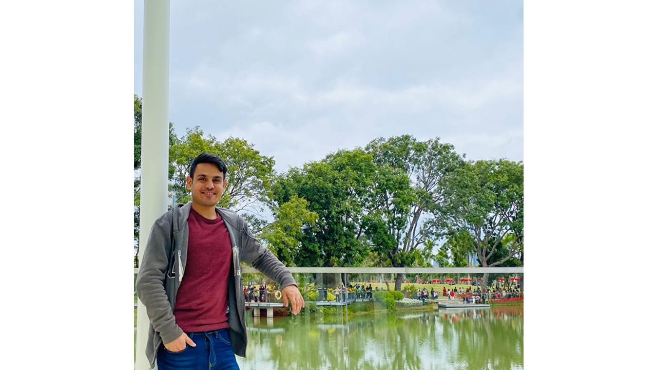The Icon Interview: Dr. Shaheryar Shafi, A Clinical Scientist, Talks About His Journey From A Young Boy To A Successful Scientist.