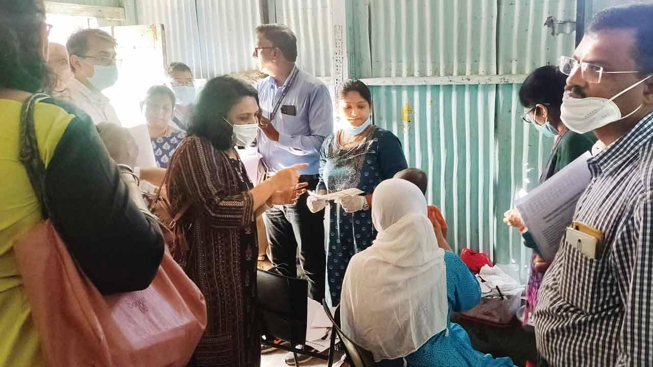 Measles outbreak: Central team visits Govandi slums