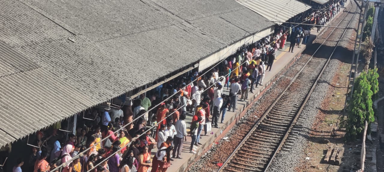 Shivaji Sutar, chief public relations officer of Central Railway (CR), said, “A special 27-hour special traffic and power block will be undertaken on November 19 and 20 [Saturday and Sunday] for the dismantling work.”