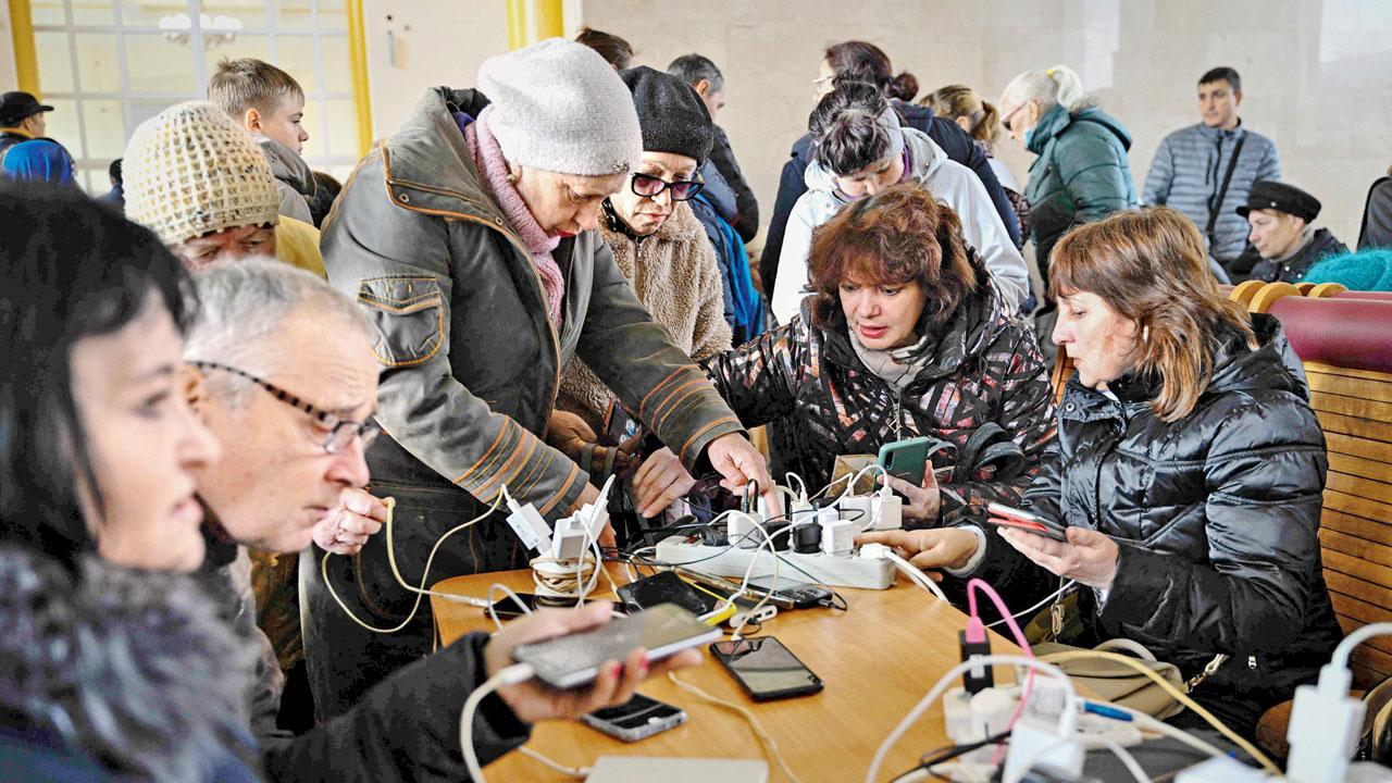 Ukraine faces harsh winter as strikes cripple power facilities