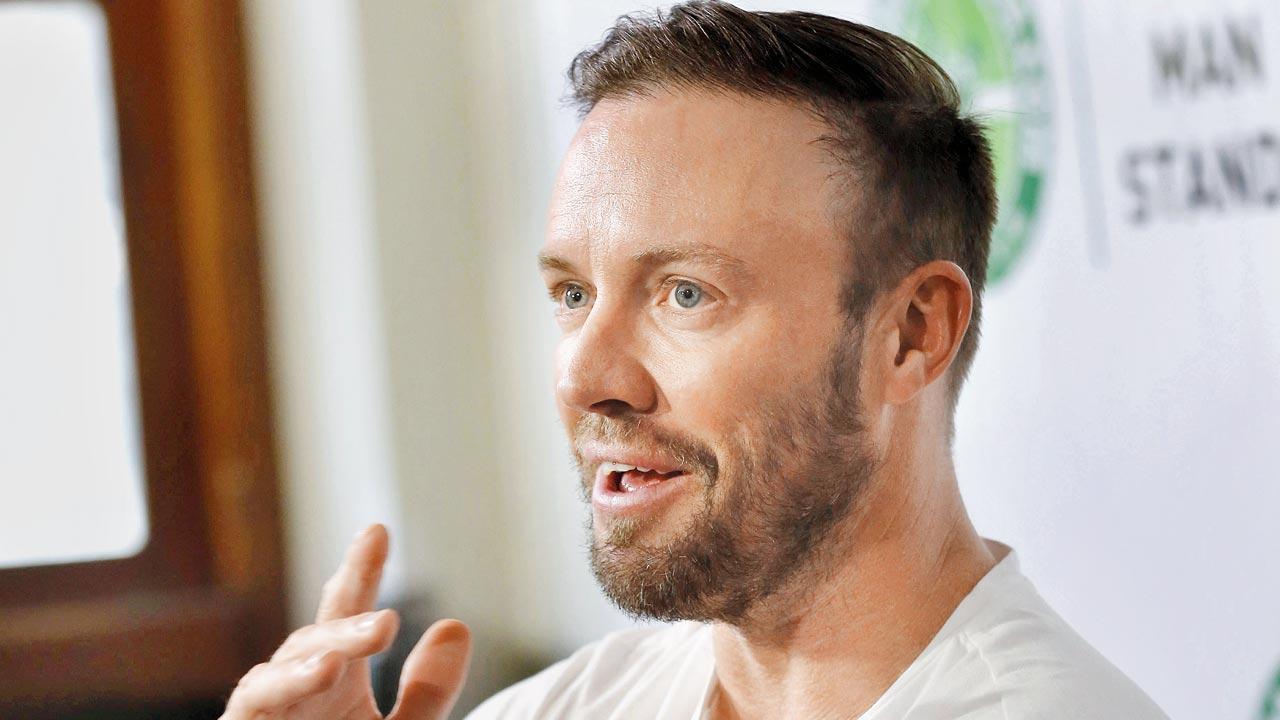 AB warns India about England